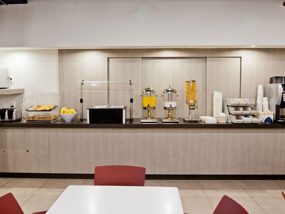 City Express Junior By Marriott Aguascalientes Centro Eksteriør bilde