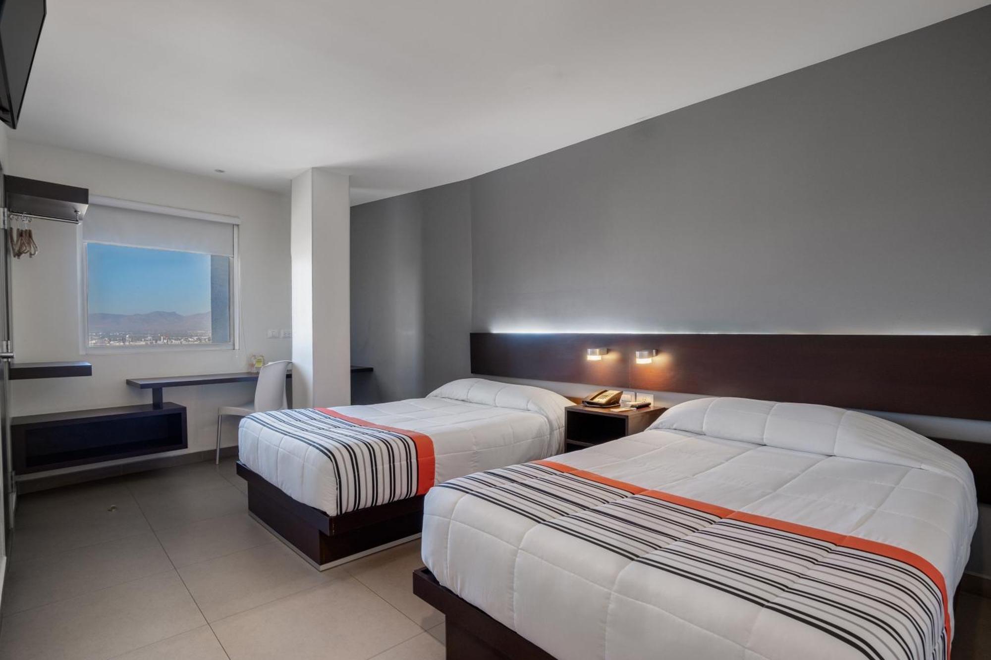 City Express Junior By Marriott Aguascalientes Centro Eksteriør bilde